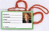 Porta badge con cordoncino